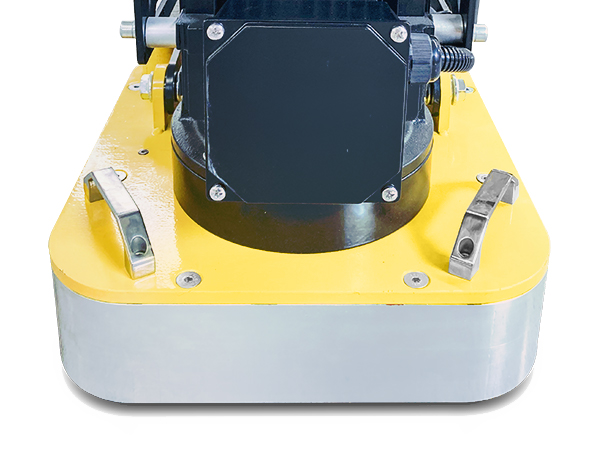 Broyeur de béton au niveau du sol