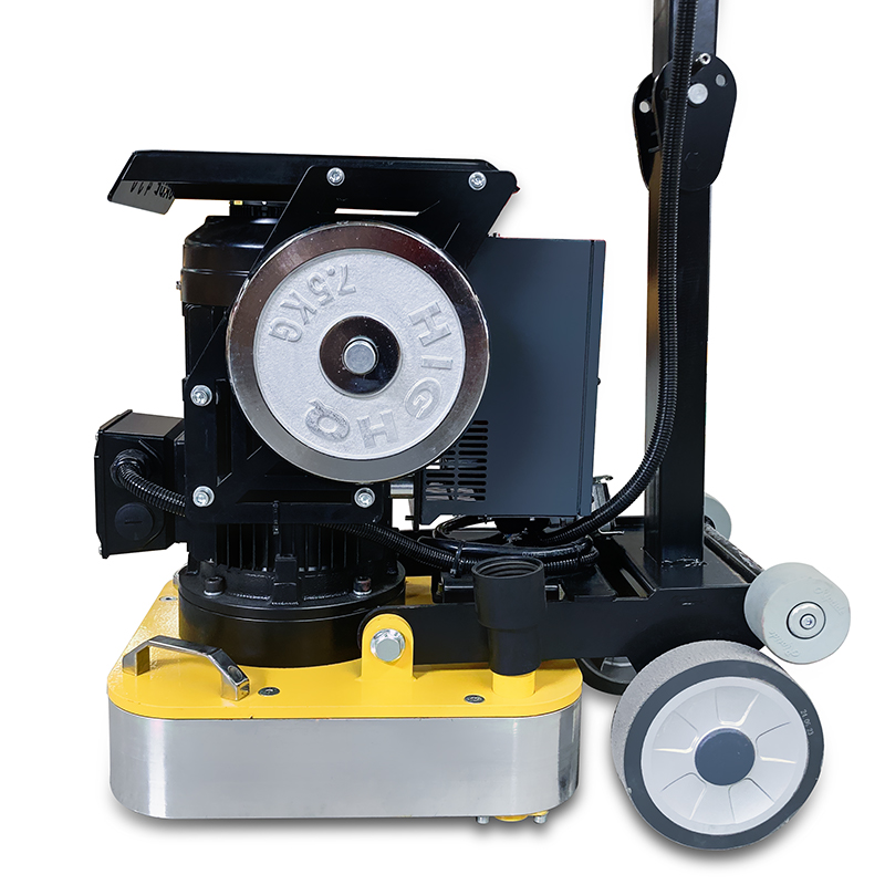 Machine à aiguiser le béton