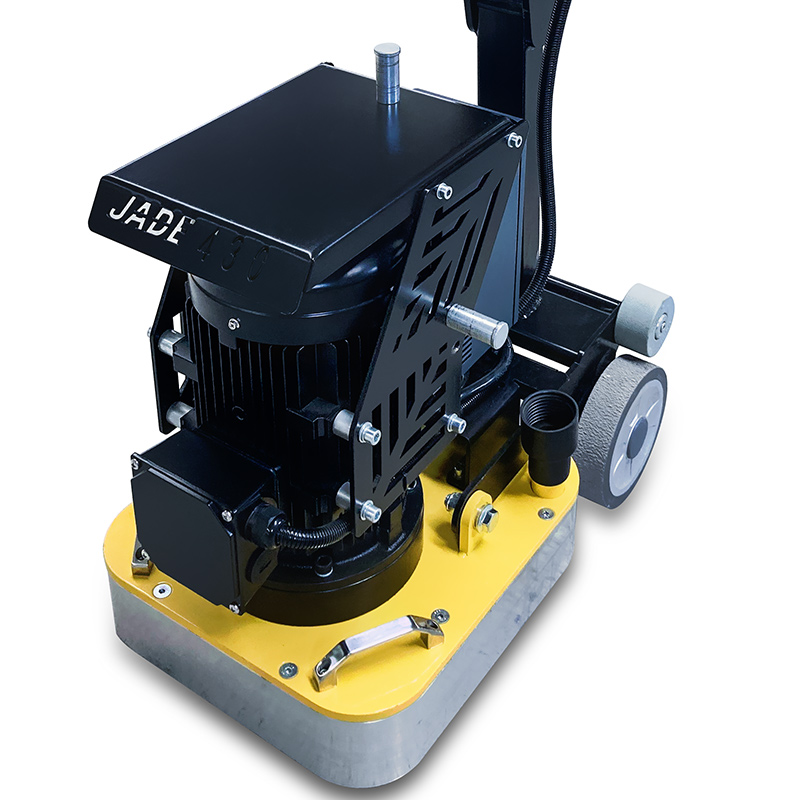 Broyeur de béton au niveau du sol